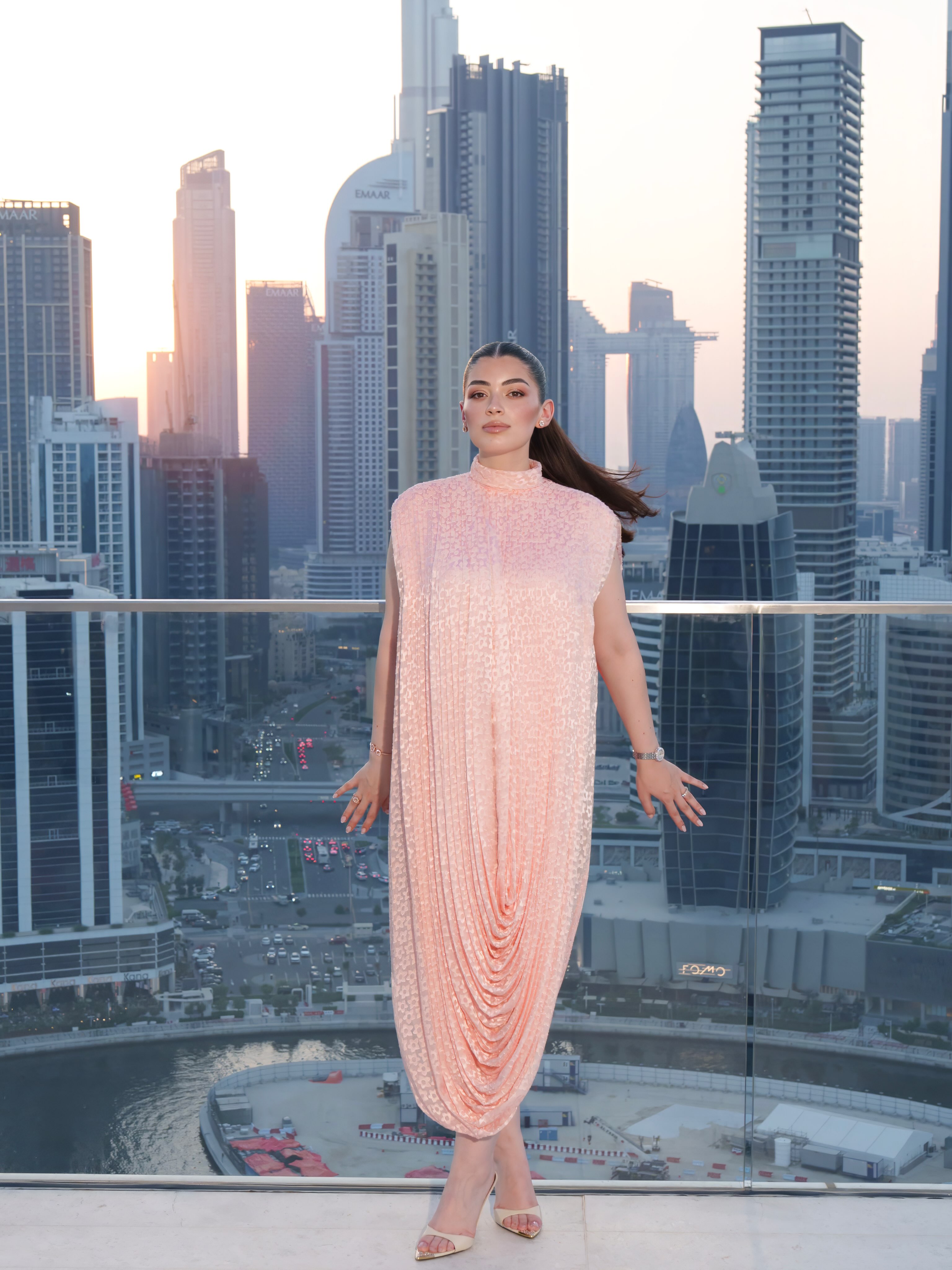 ليلى أحمد زاهر أم للمرة الاولى