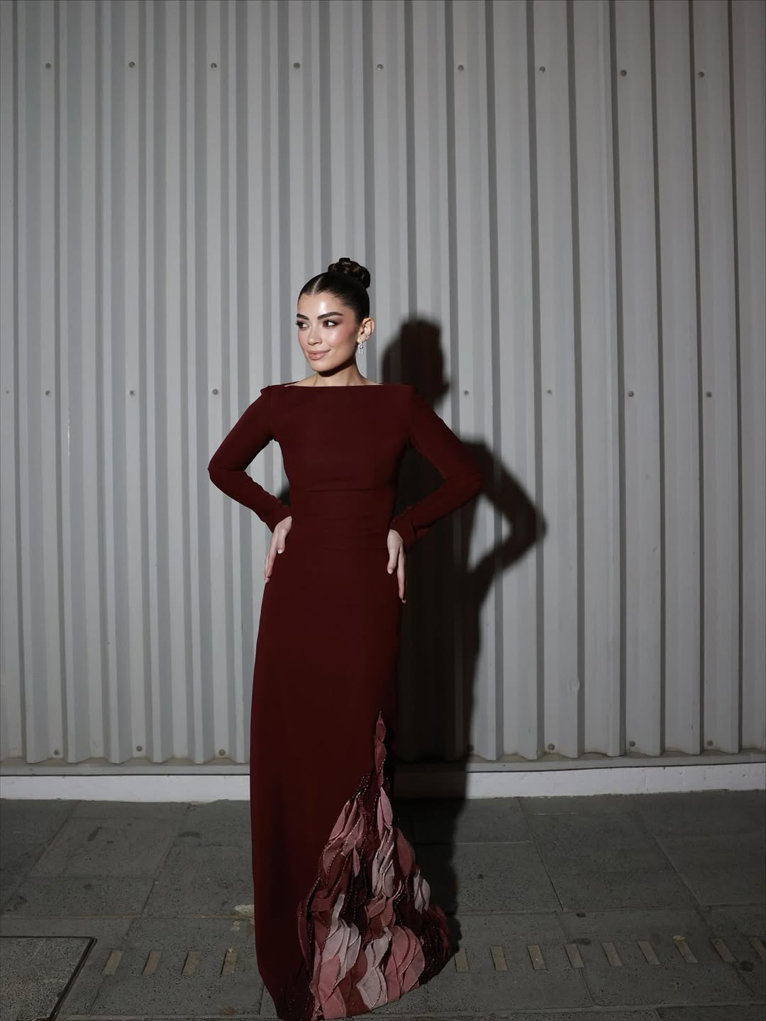 ليلى أحمد زاهر في عرض أزياء المصمم اللبناني رامي قاضي بدبي