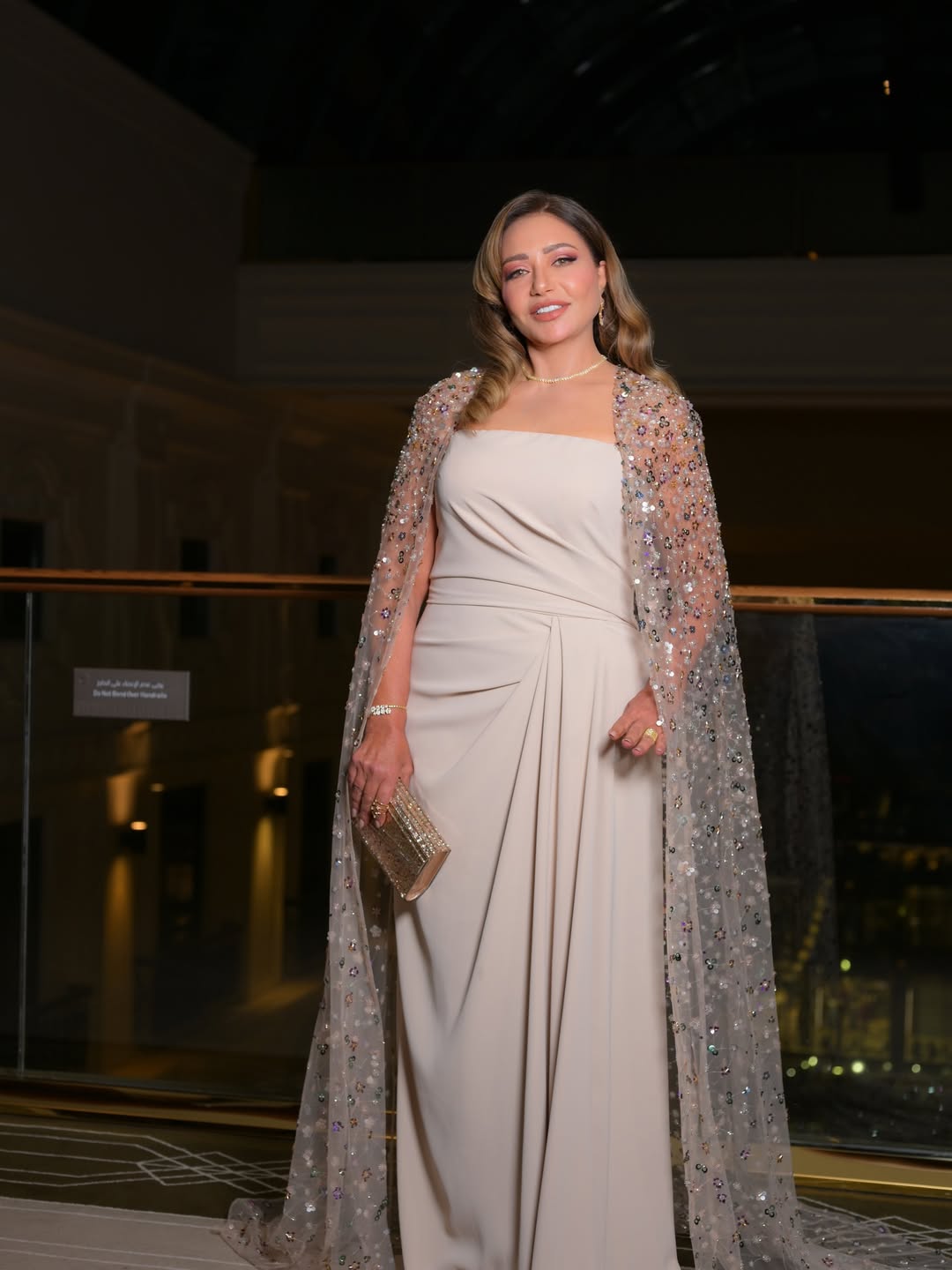 ليلى علوي بأناقة براقة من جيمي معلوف