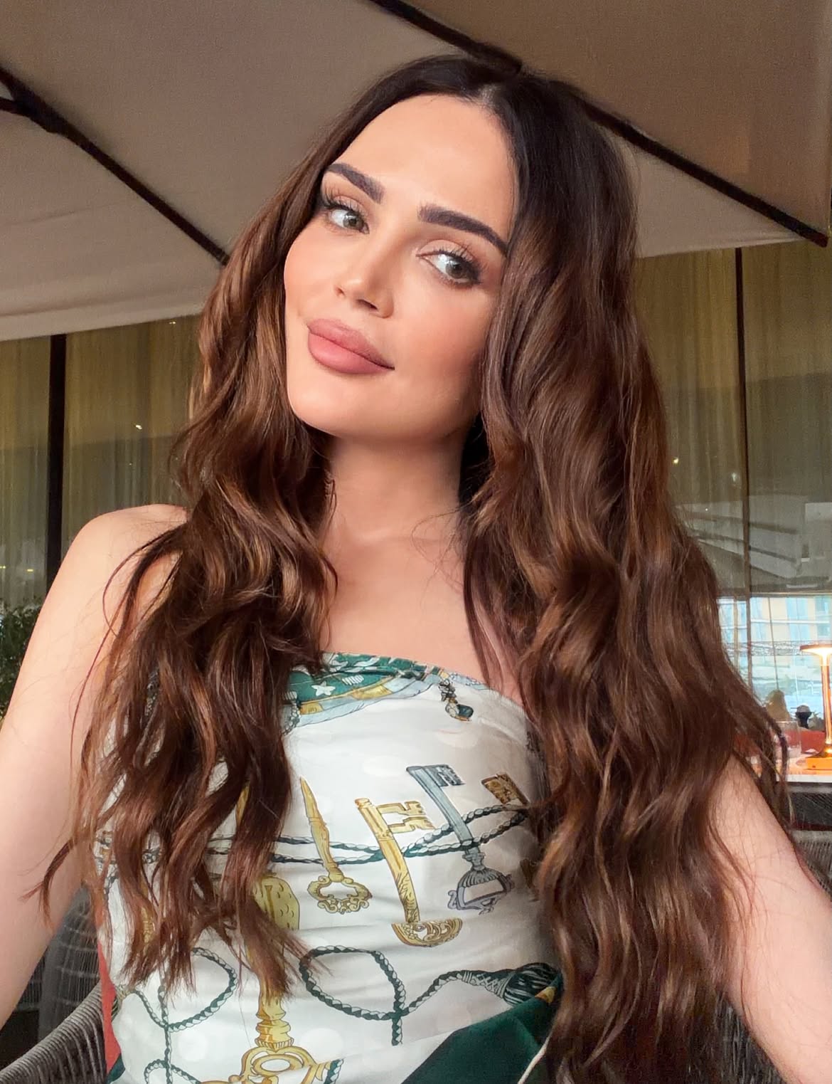 لينا دياب بالفولار الفاخر والأنيق