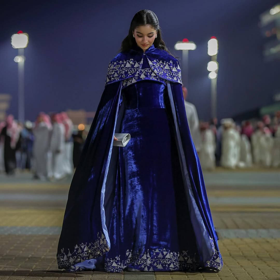 سحر "الكحلي" الملكي بأسلوب ليندا الفيصل