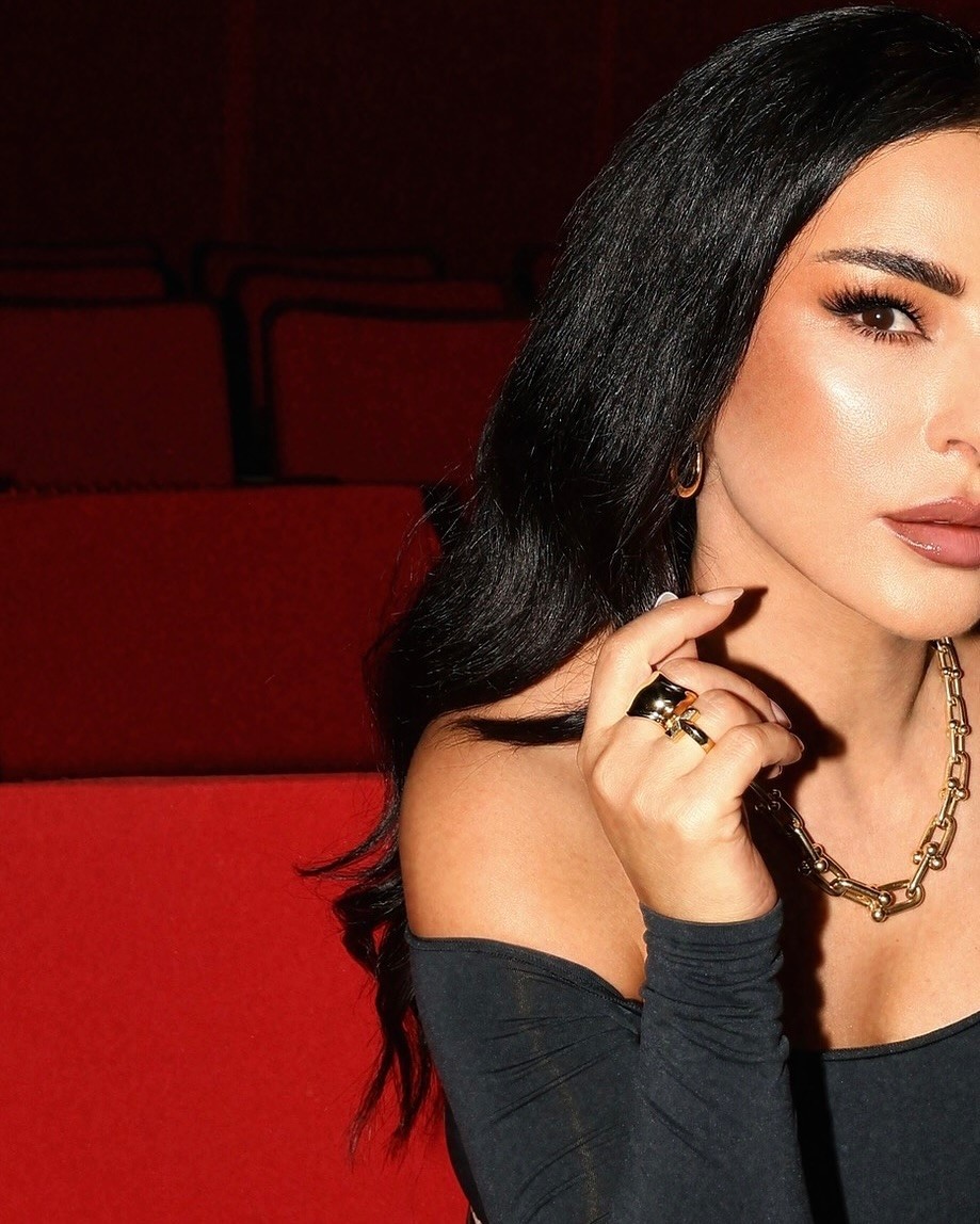 ماغي بو غصن بمجوهرات تيفاني أند كو اللافتة للأنظار