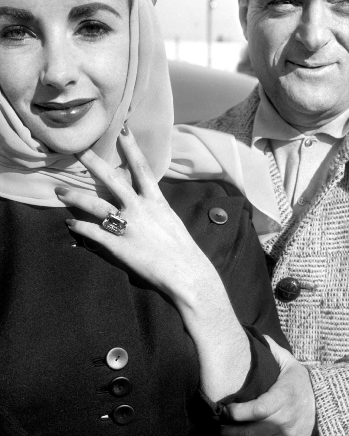 مايك تود Mike Todd