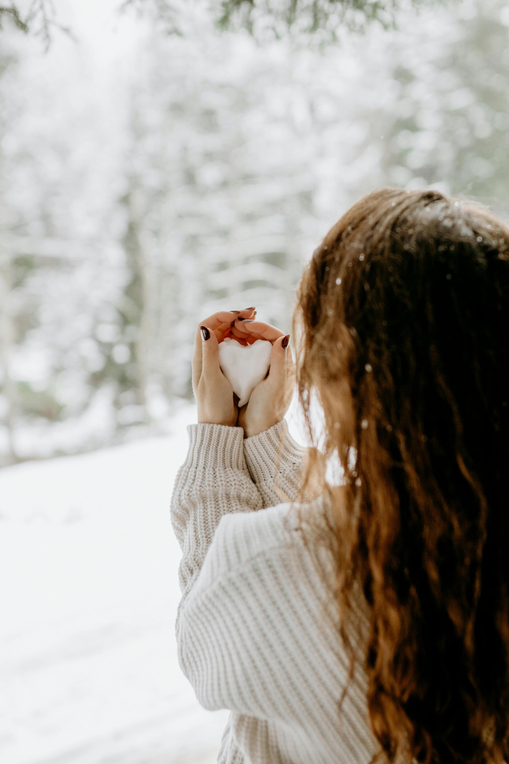 متلازمة القلب المنكسر هي حالة طبية طارئة تُصيب عضلة القلب