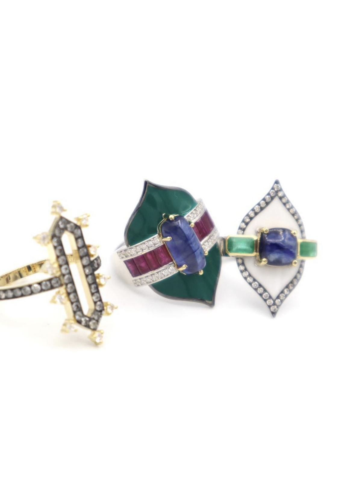 مجموعة خواتم من علامة ريم السفاف