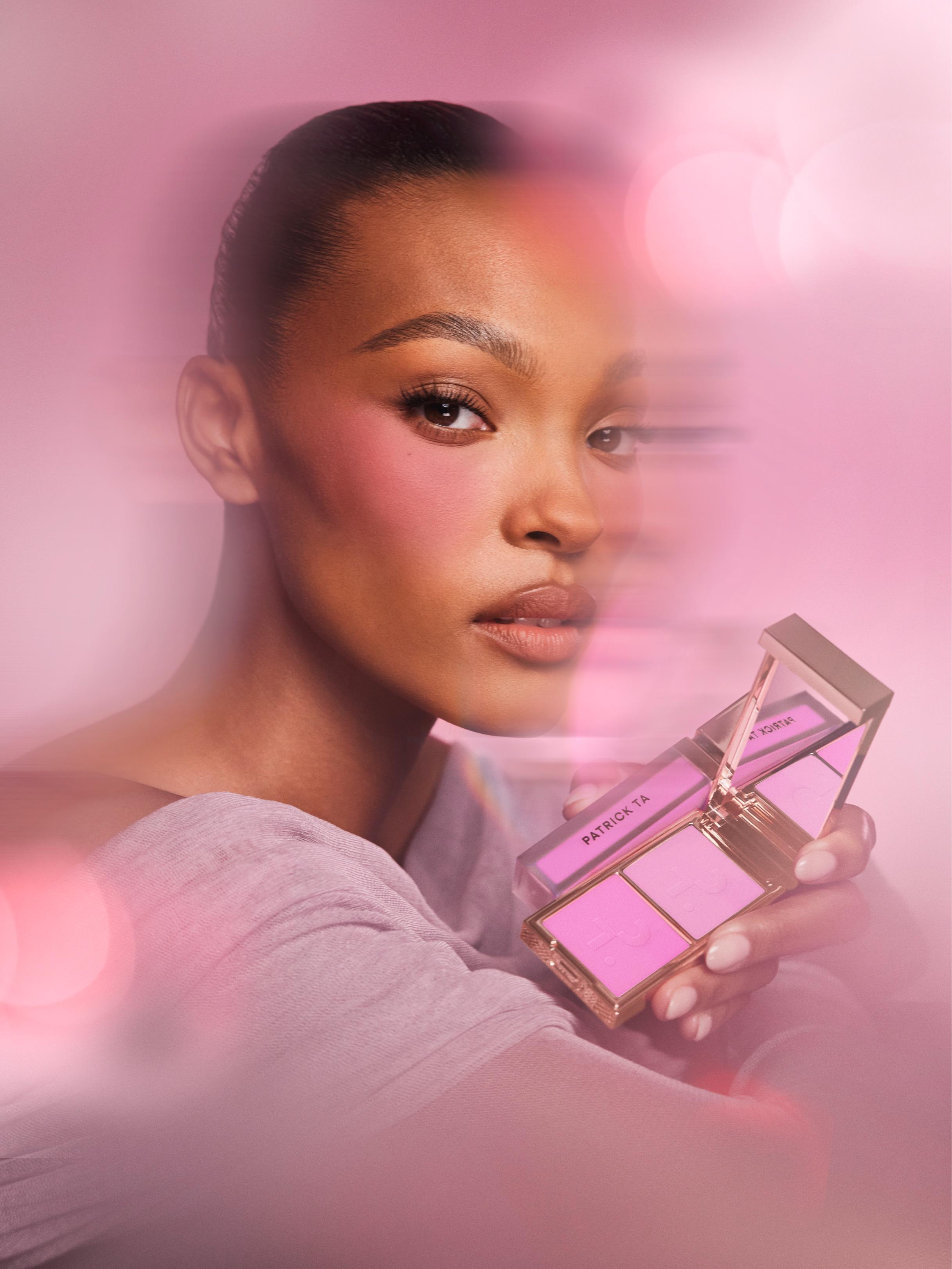 مجموعة Transition Blush من Patrick Ta لبلاش ناعم ومموّه