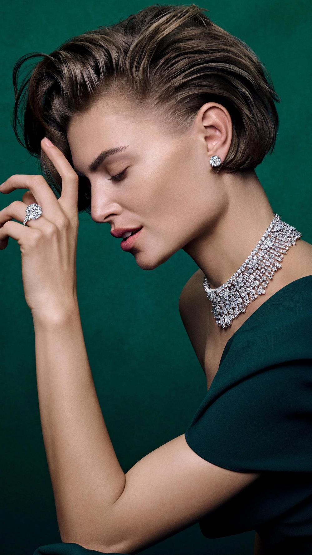 مجوهرات الماس حجر مواليد ابريل من Graff