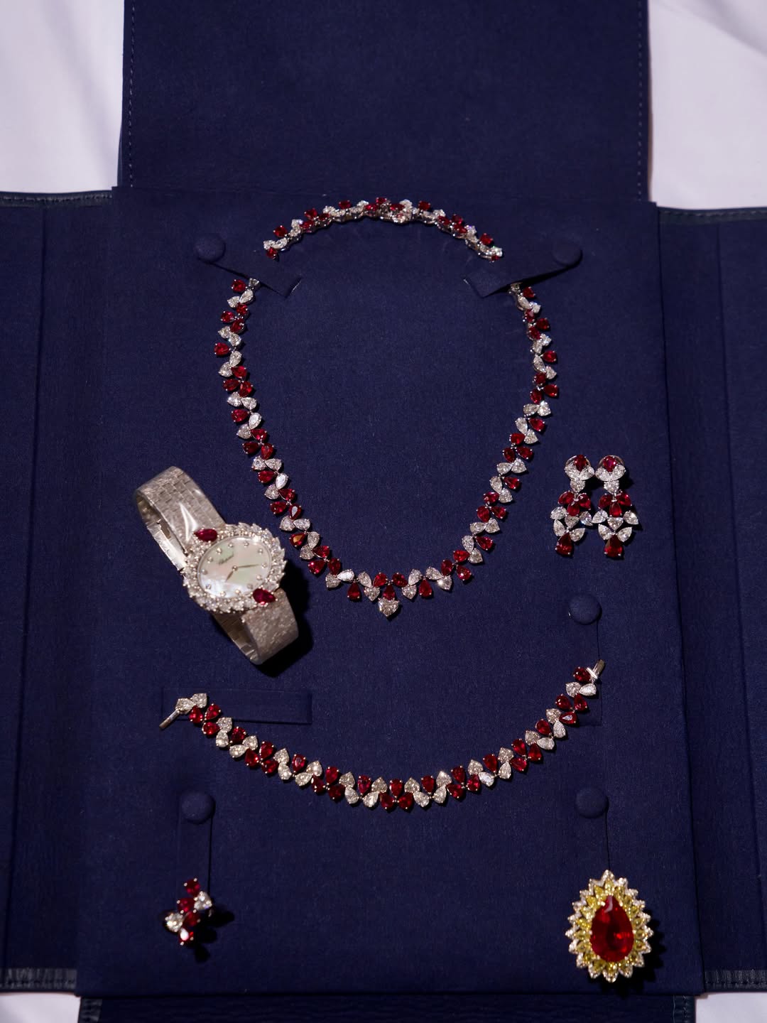 مجوهرات مرمر الفاخرة من علامة Chopard