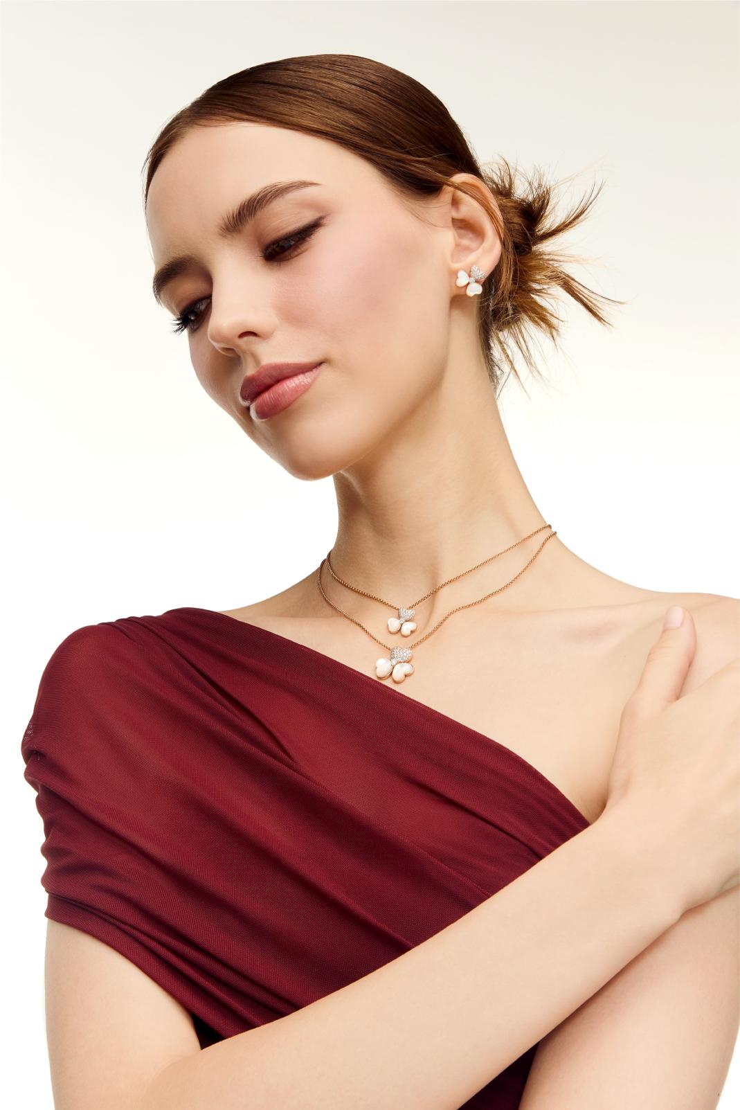 مجوهرات Flower of Eternity لعيد الحب