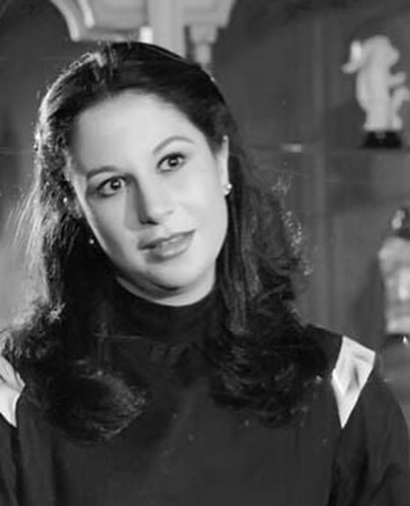 الراحلة سمية الألفي