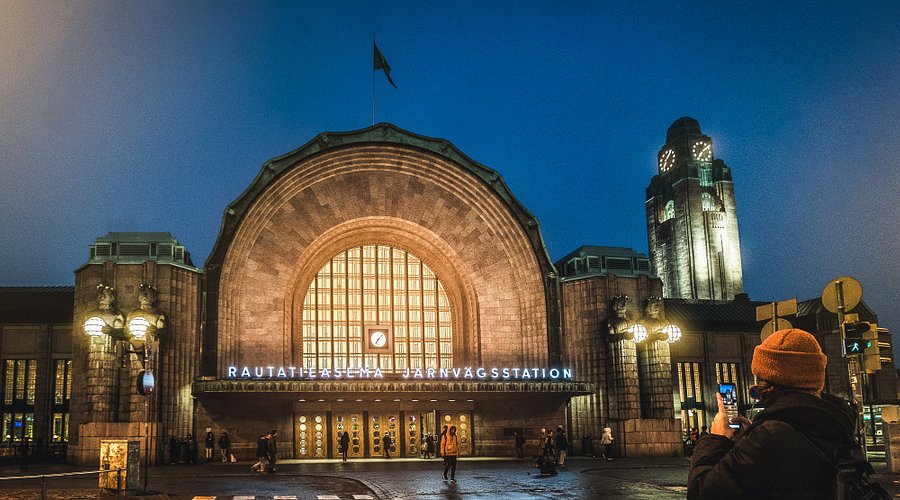 محطة القطار المركزية (Central Railway Station).jpg