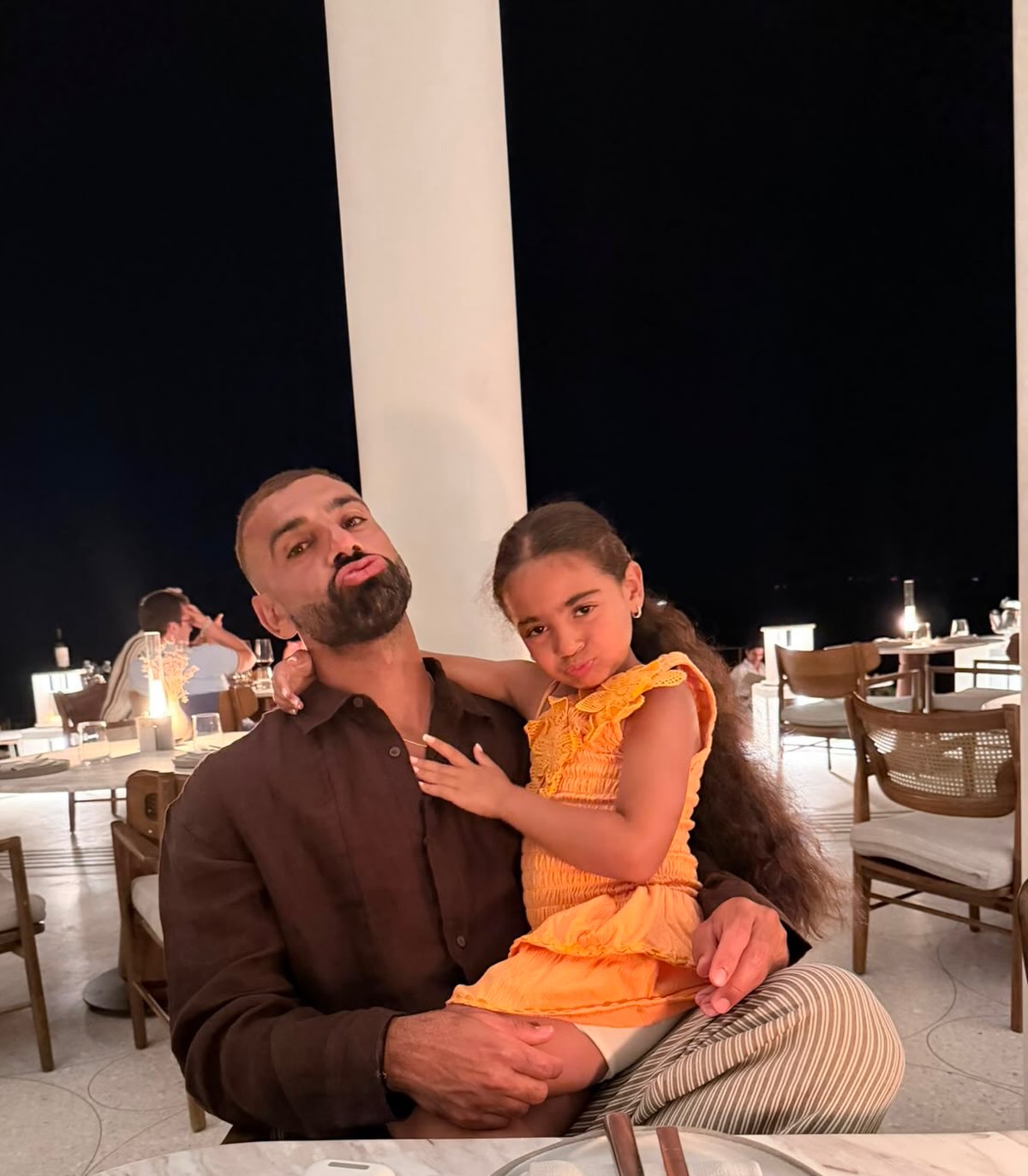 محمد صلاح يظهر بعد أيام من استقبال مولوده "ليل"