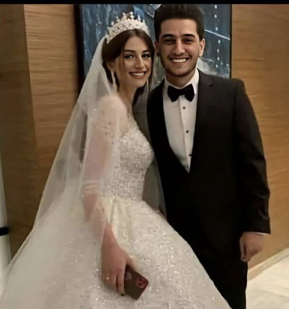 محمد عساف مع عروسته في دبي