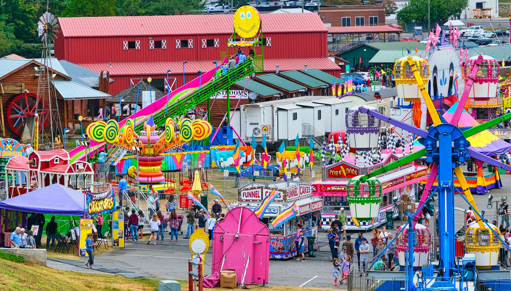 مدن الملاهي الفاخرة