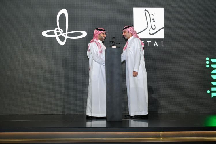 مدير إثراء المكلف يكرّم رتال للتطوير العمراني