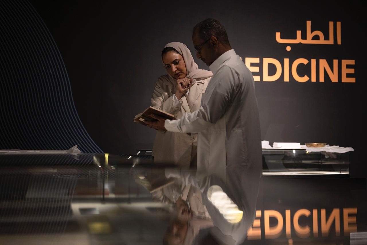 مروة العقروبي الشخصية الفاعلة والبارزة في نشر المعرفة والثقافة