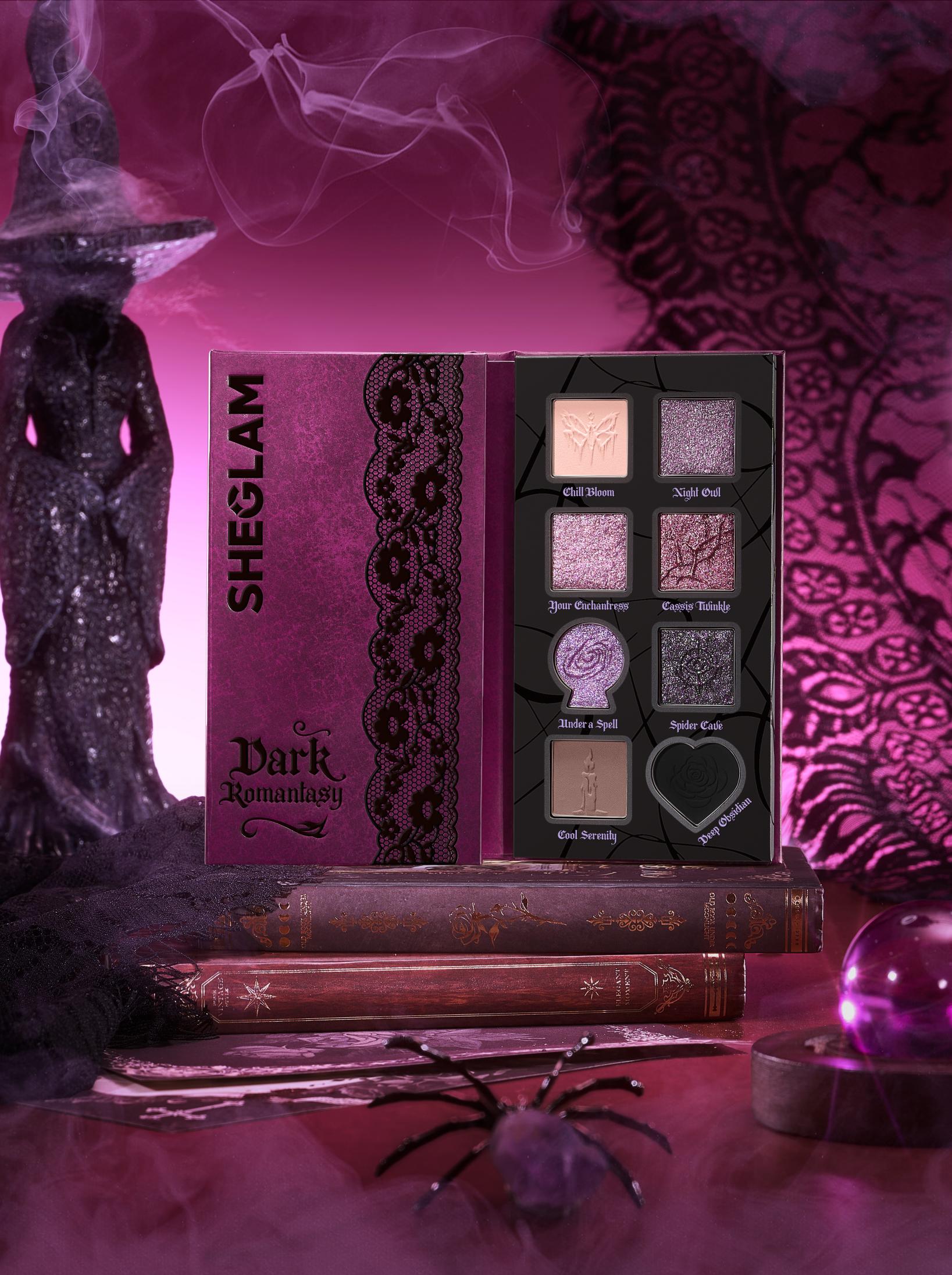 مستحضر Dark Romantasy Eyeshadow Palette من SHEGLAM