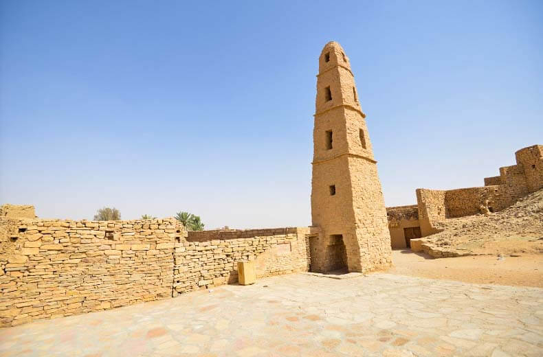 مسجد عمر بن الخطاب أقدم مساجد الجوف