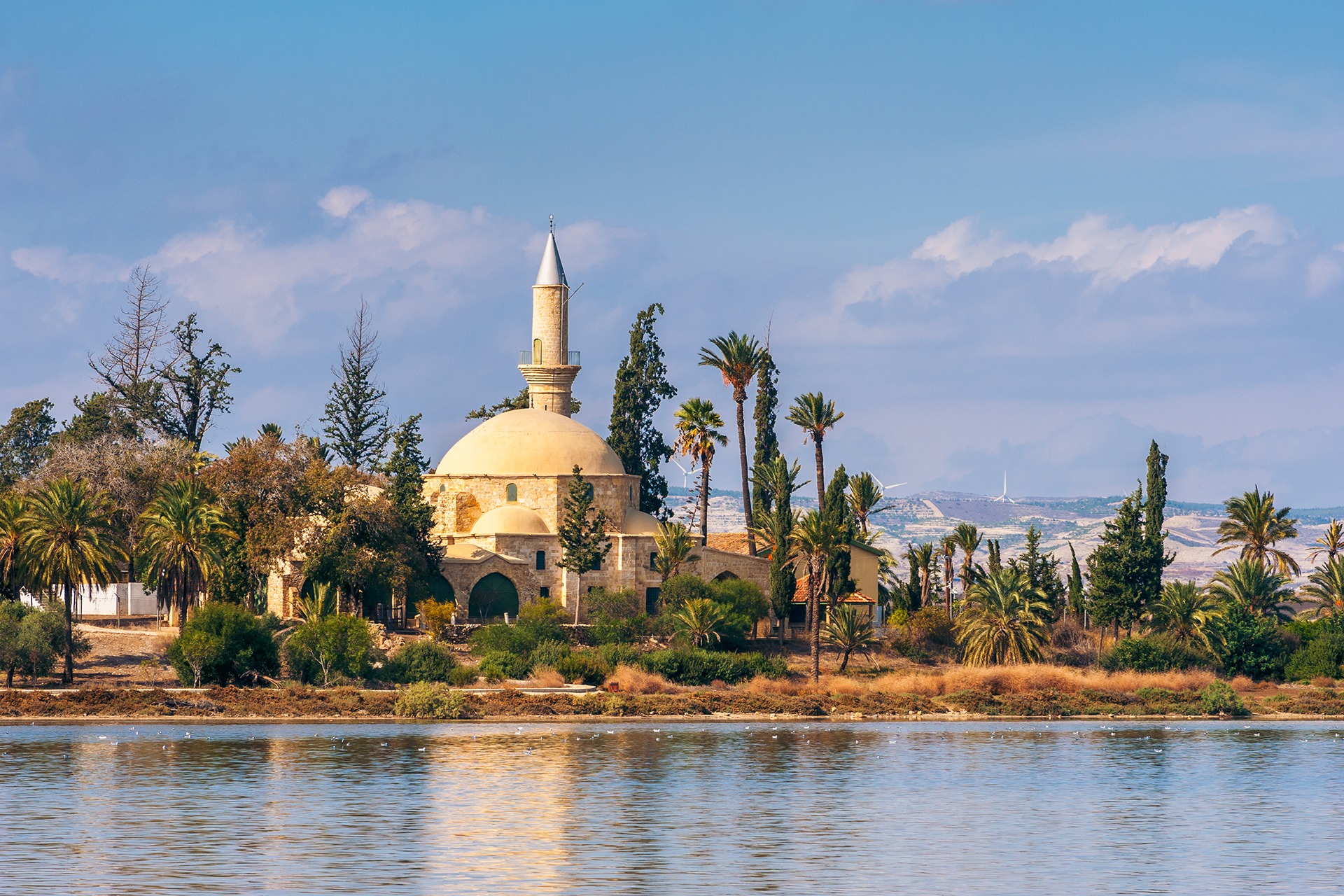 مسجد هالة سلطان تكيه