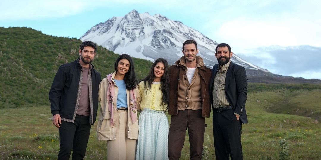 مسلسل "أنت من أحببت Sevdiğim Sensin"