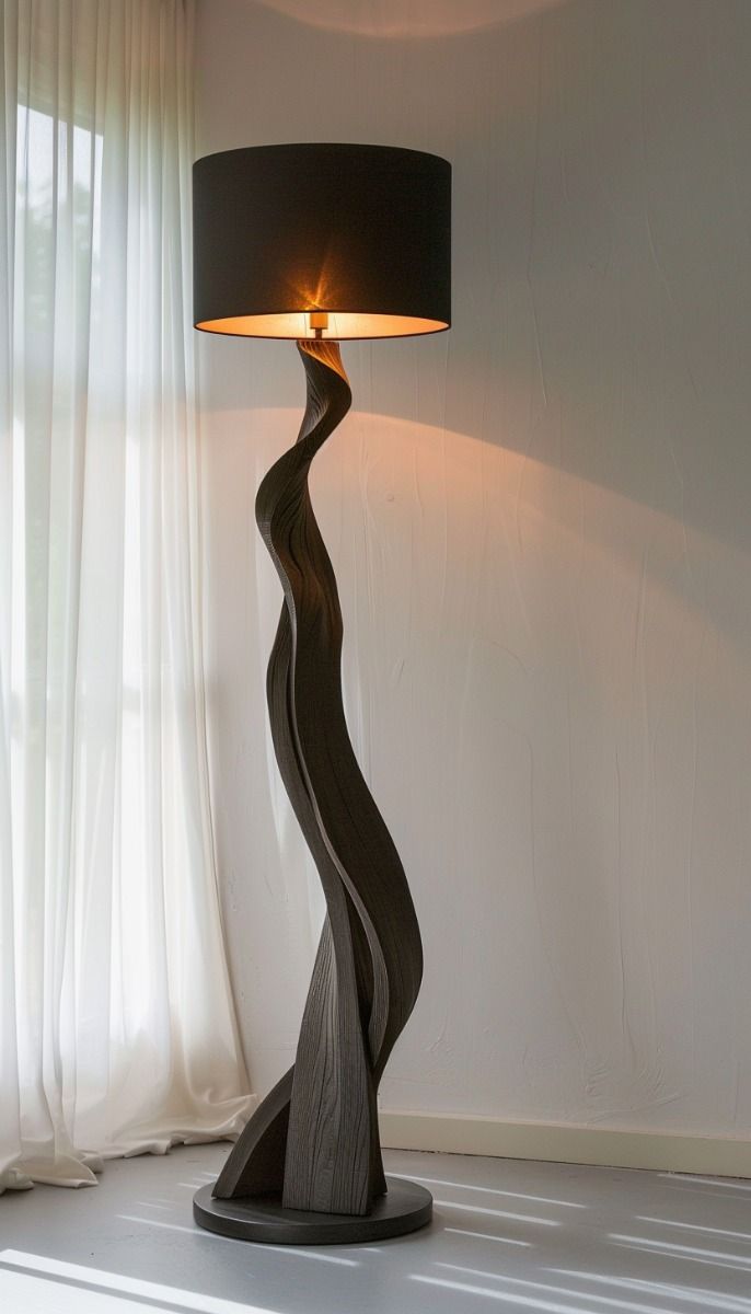 مصباح أرضي بتصميم نحتي مميز