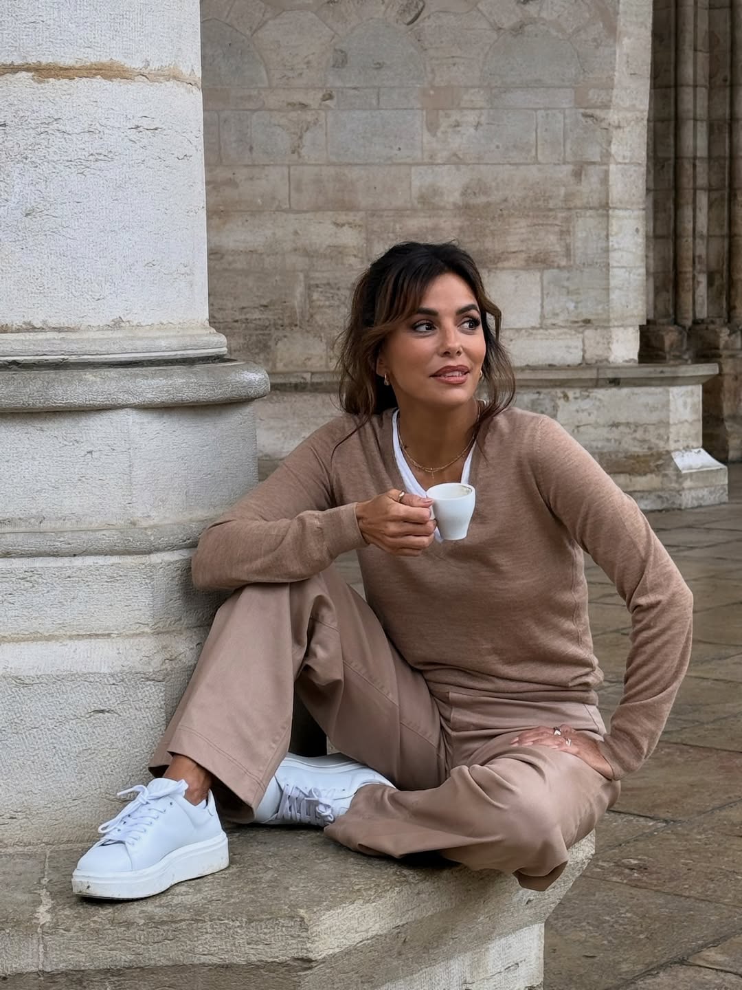 مصدر صور إيفا لونغوريا من حسابها على إنستاغرام.