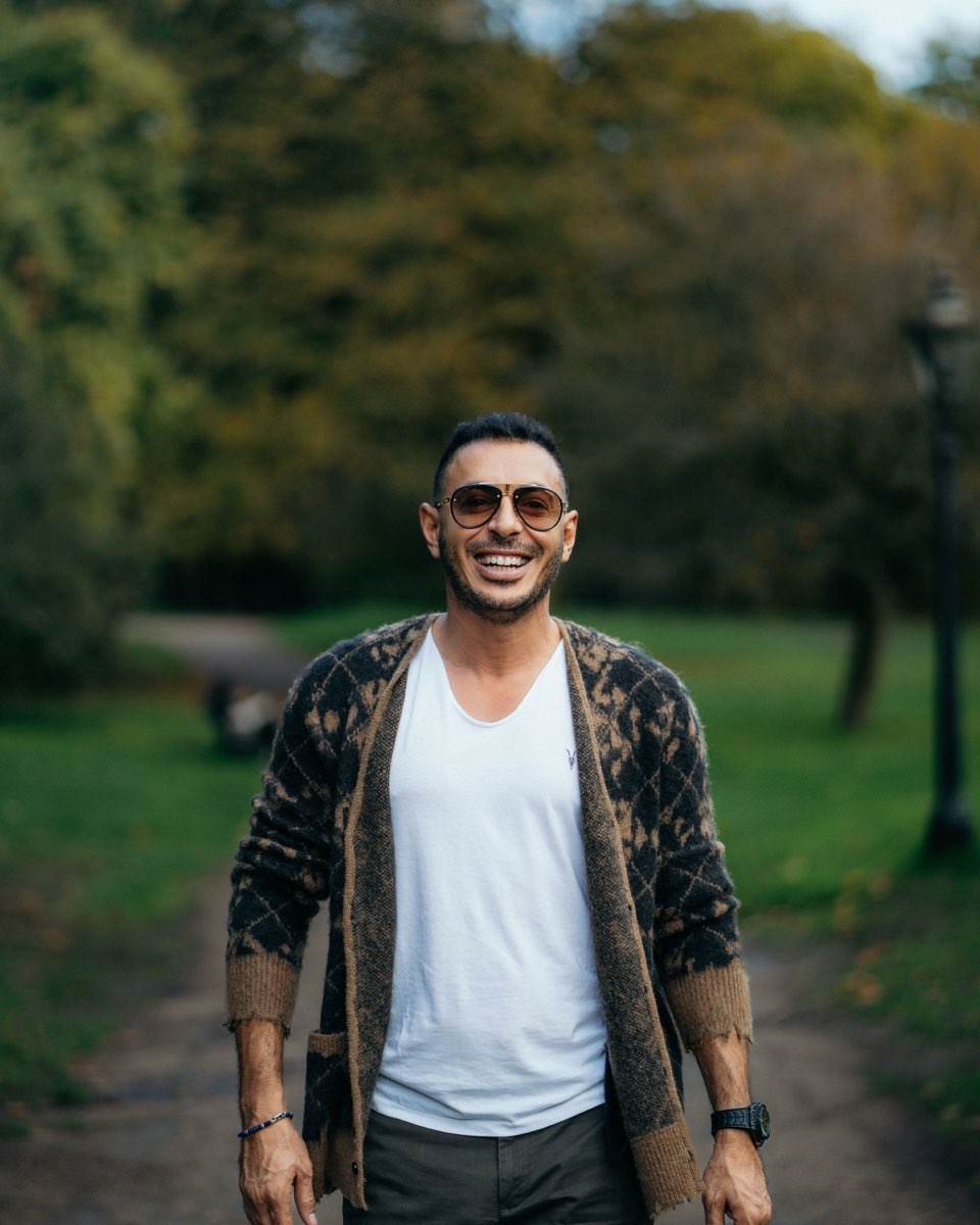 مصطفى شعبان اعلن زواجه