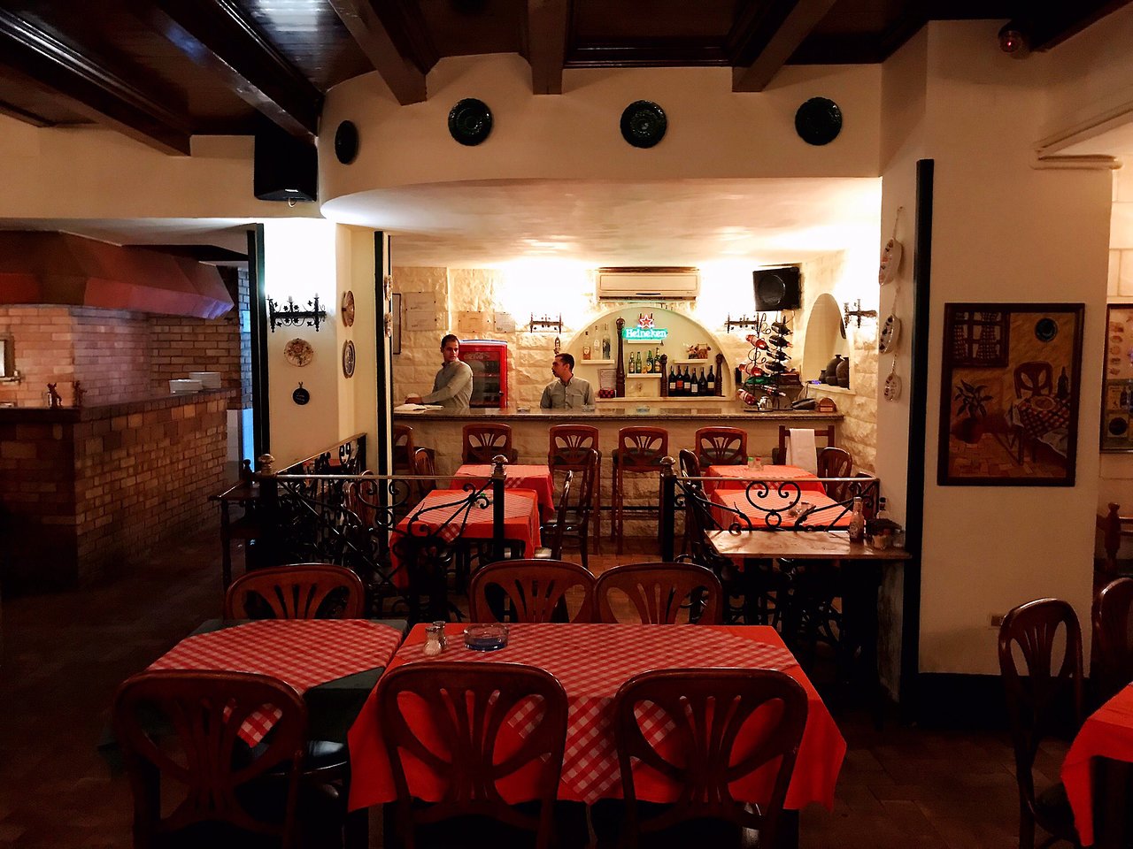 مطعم غابي أو ريتروفو Chez Gaby Au Ritrovo