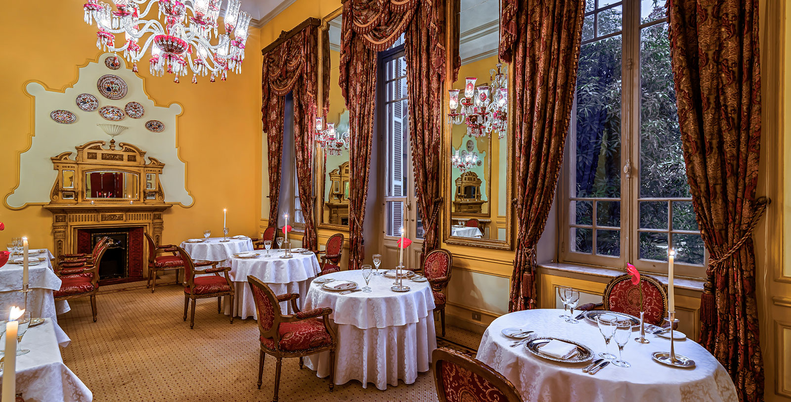 مطعم ١٨٨٦ 1886 Restaurant