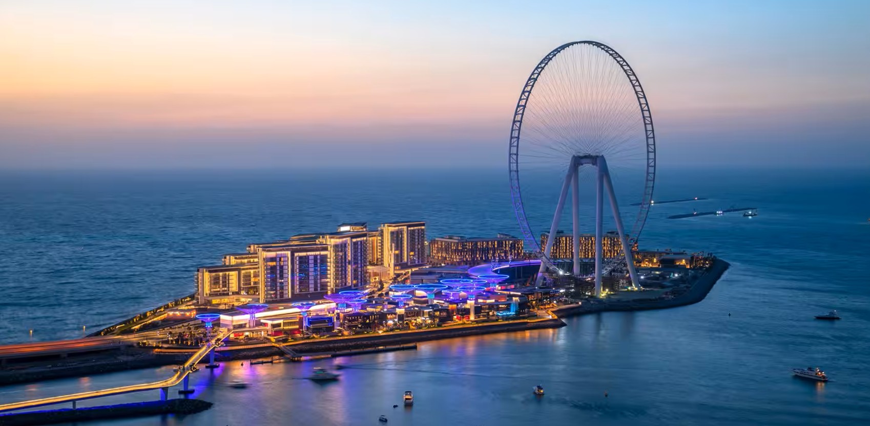 معالم دبي الساحرة تمنحك خيارات متنوعة لمتابعة غروب الشمس