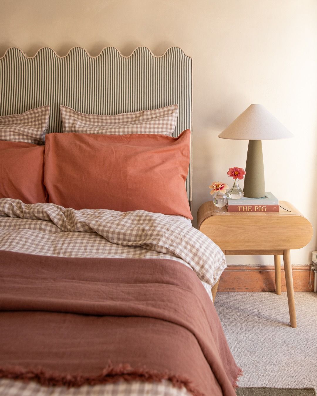 مفروشات ربيعية من الكتان