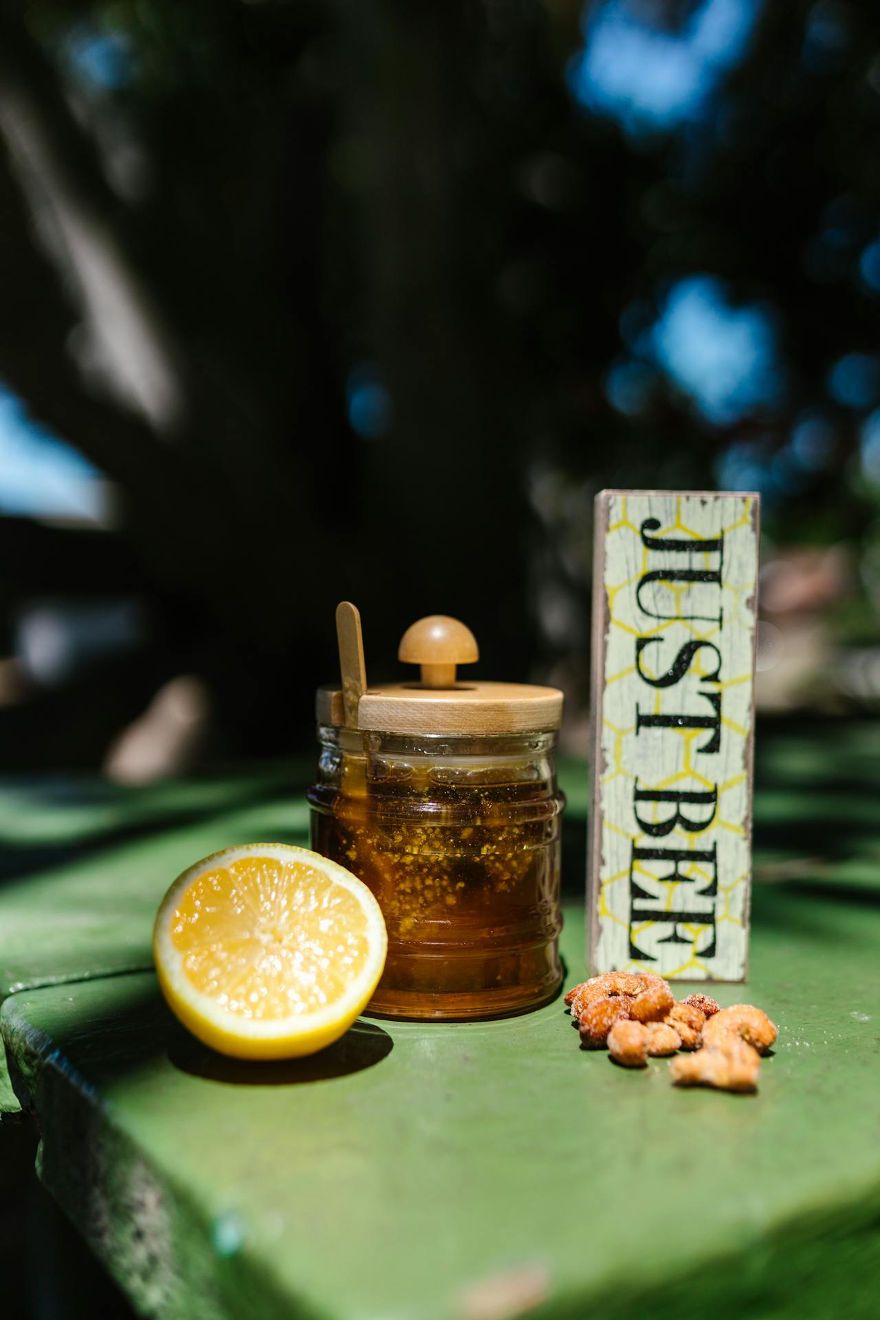 مكونات طبيعية لإزالة الشعر الزائد منزليًا