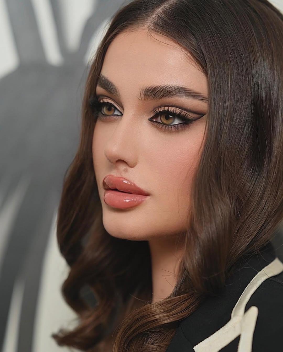 مكياج بأنامل نورة بو عوض