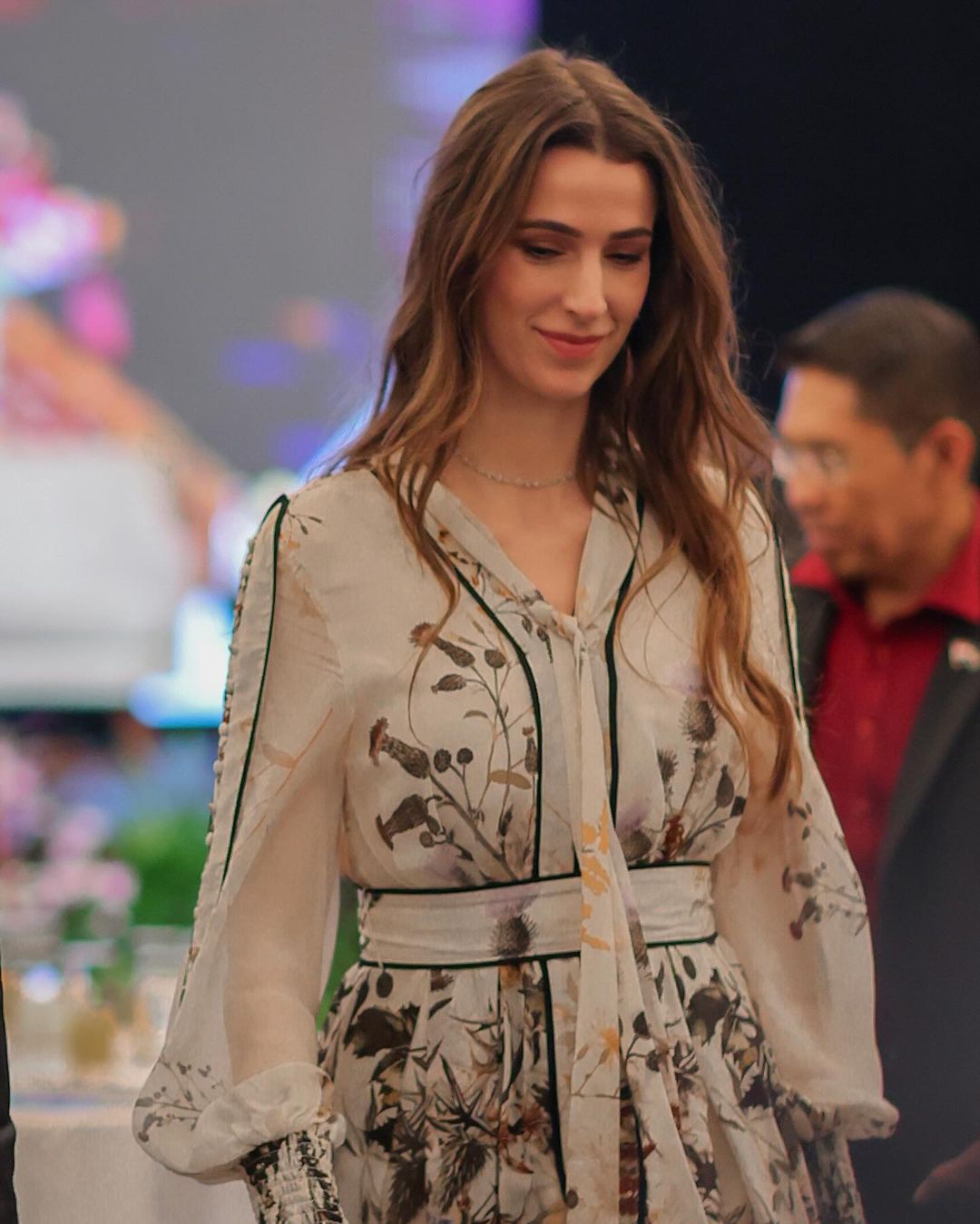 مكياج رمضاني ناعم بتموجات ساحرة بأسلوب الأميرة وجوة