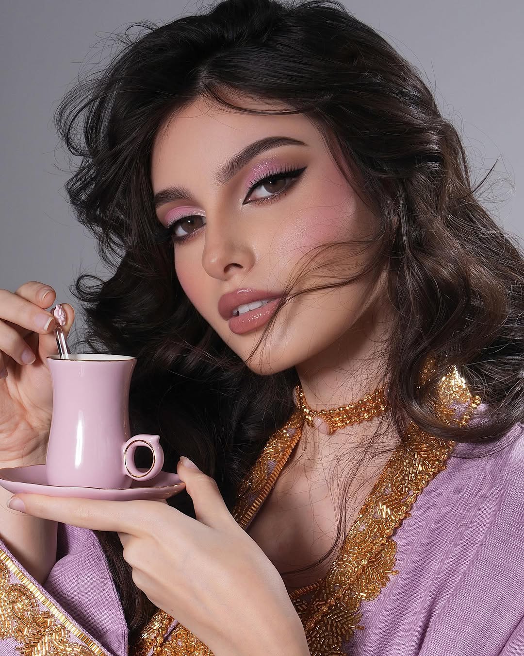 مكياج نورة بو عوض