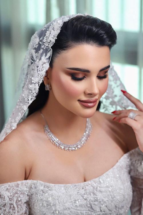 من اطلالات العرايس من الميك أب أرتست السعودية نهى عبدالعزيز