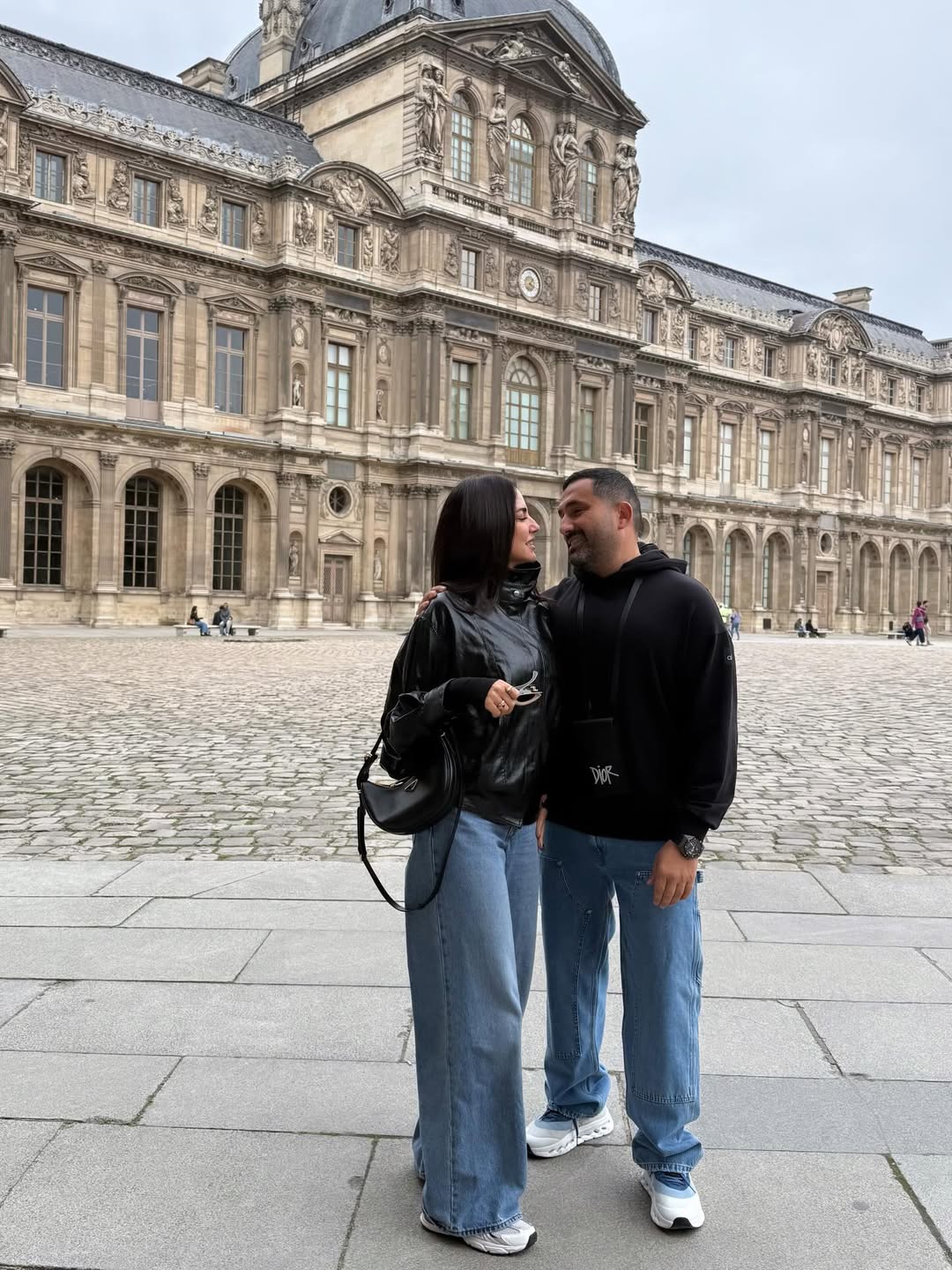 من الصور التي نشرتها درة التونسية بمناسبة ذكرى زواجها