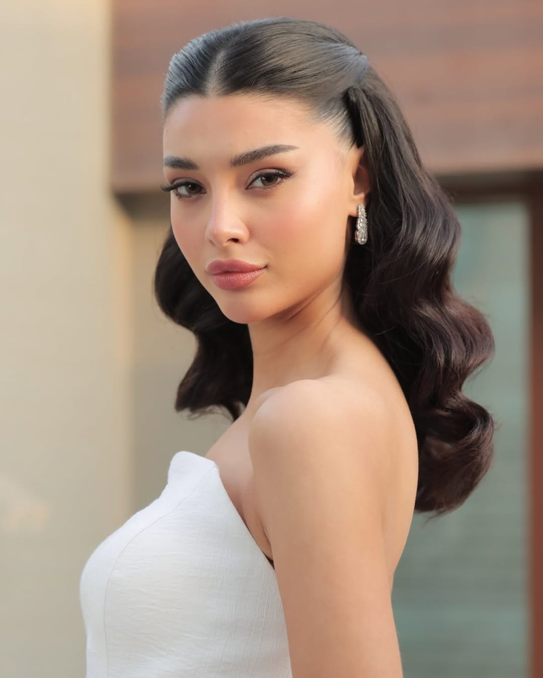 من تسريحات الهير ستايل رنا نزيه