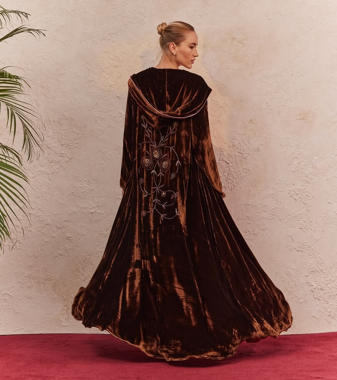 من تصاميم علامة DAR FASHION