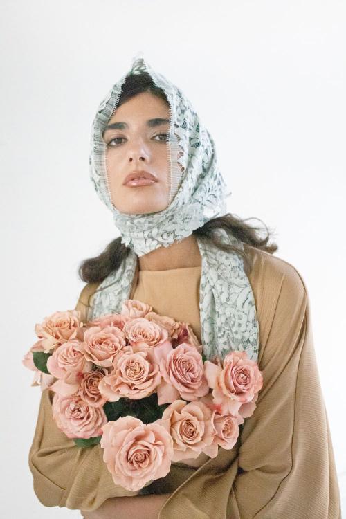 من تصاميم مجموعة Where the Wild Roses Grow