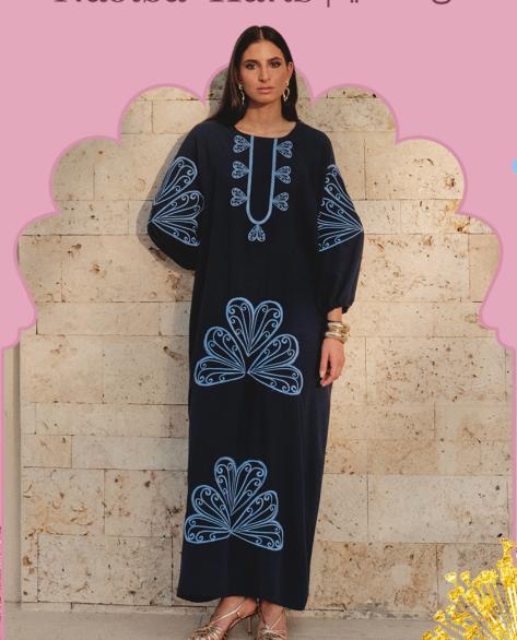 من تصميم Nasiba Hafiz