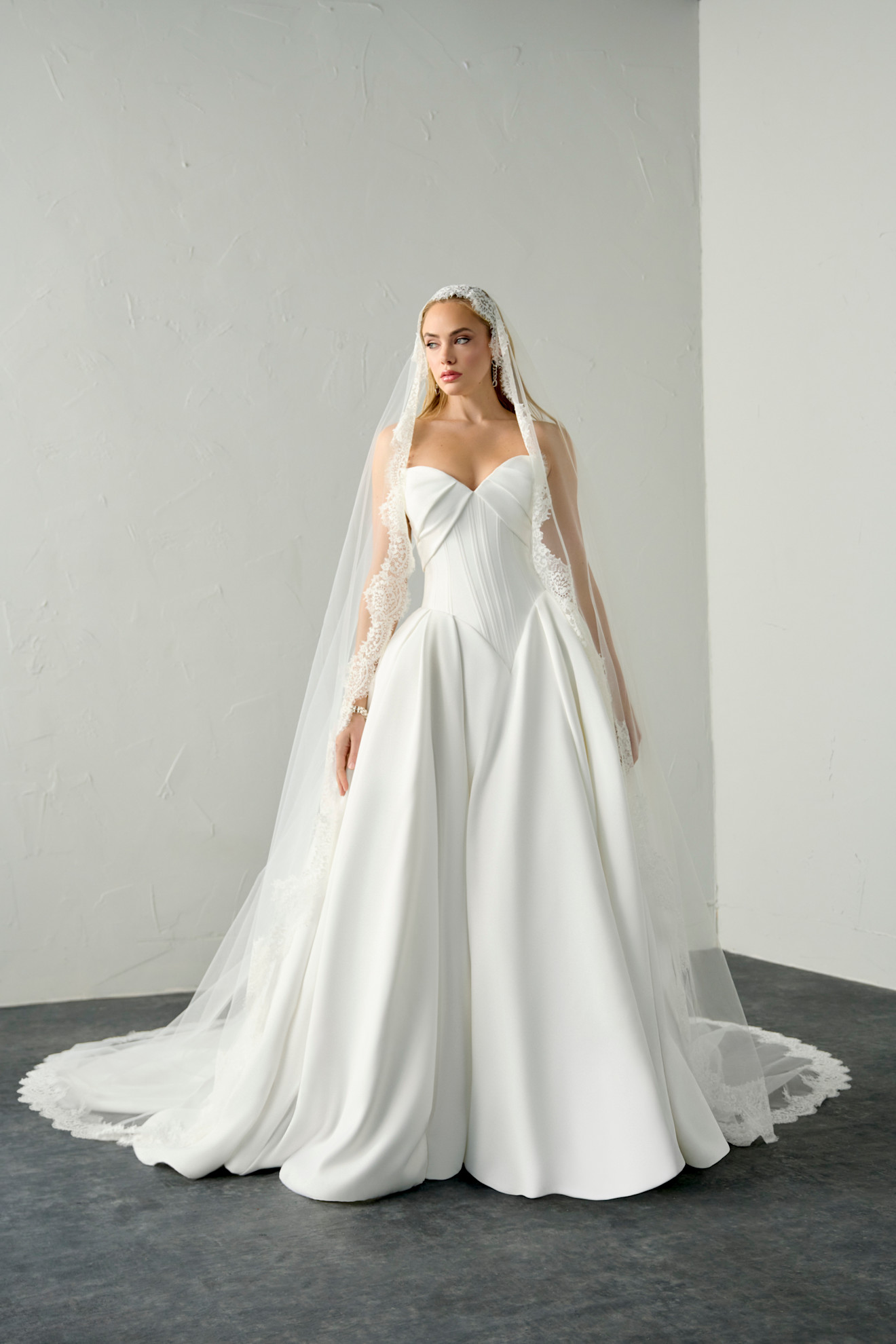 من عروض جاستين ألكساندر لخريف وشتاء 2026