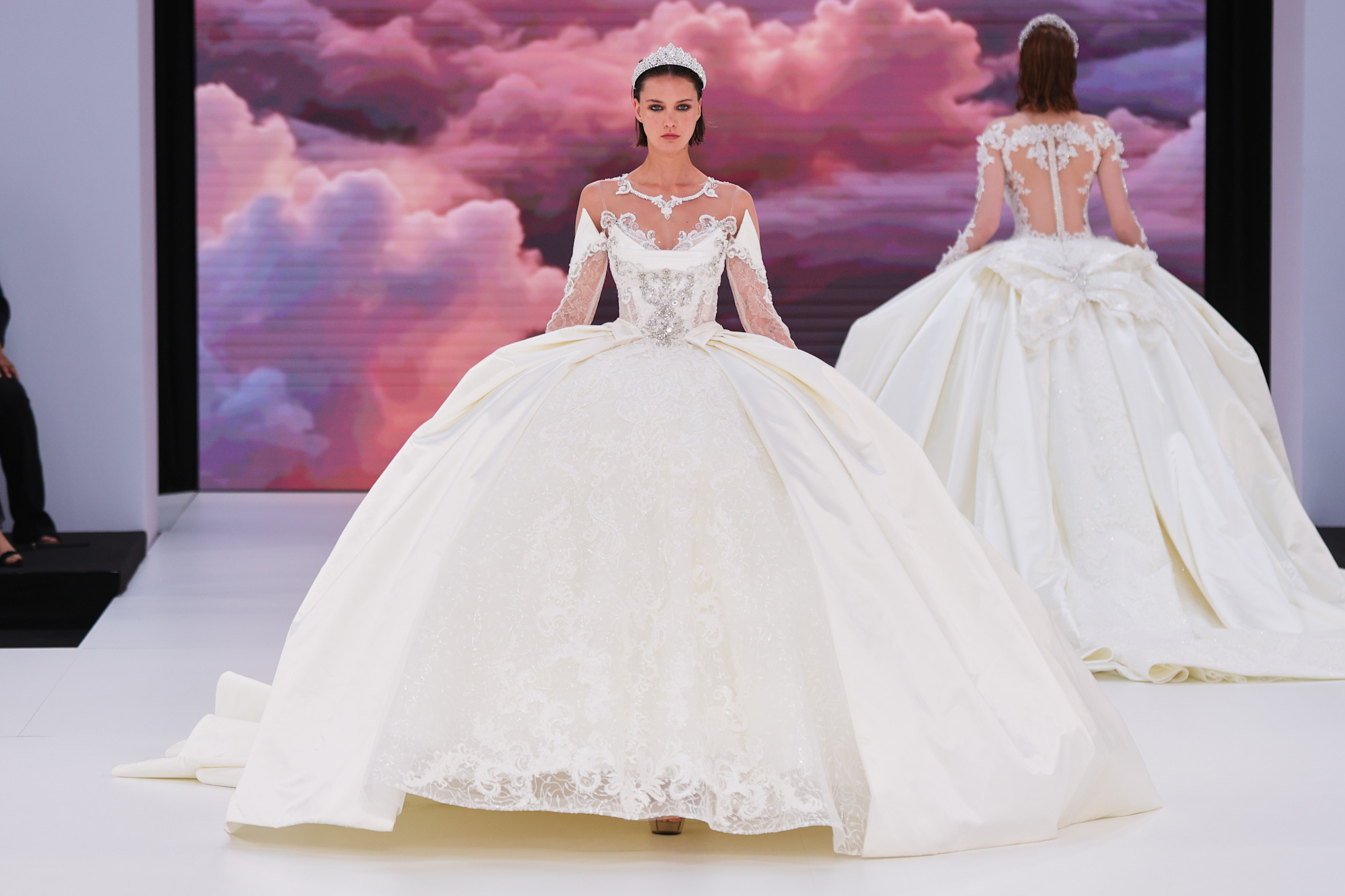 من عروض Corona Borealis لربيع 2026