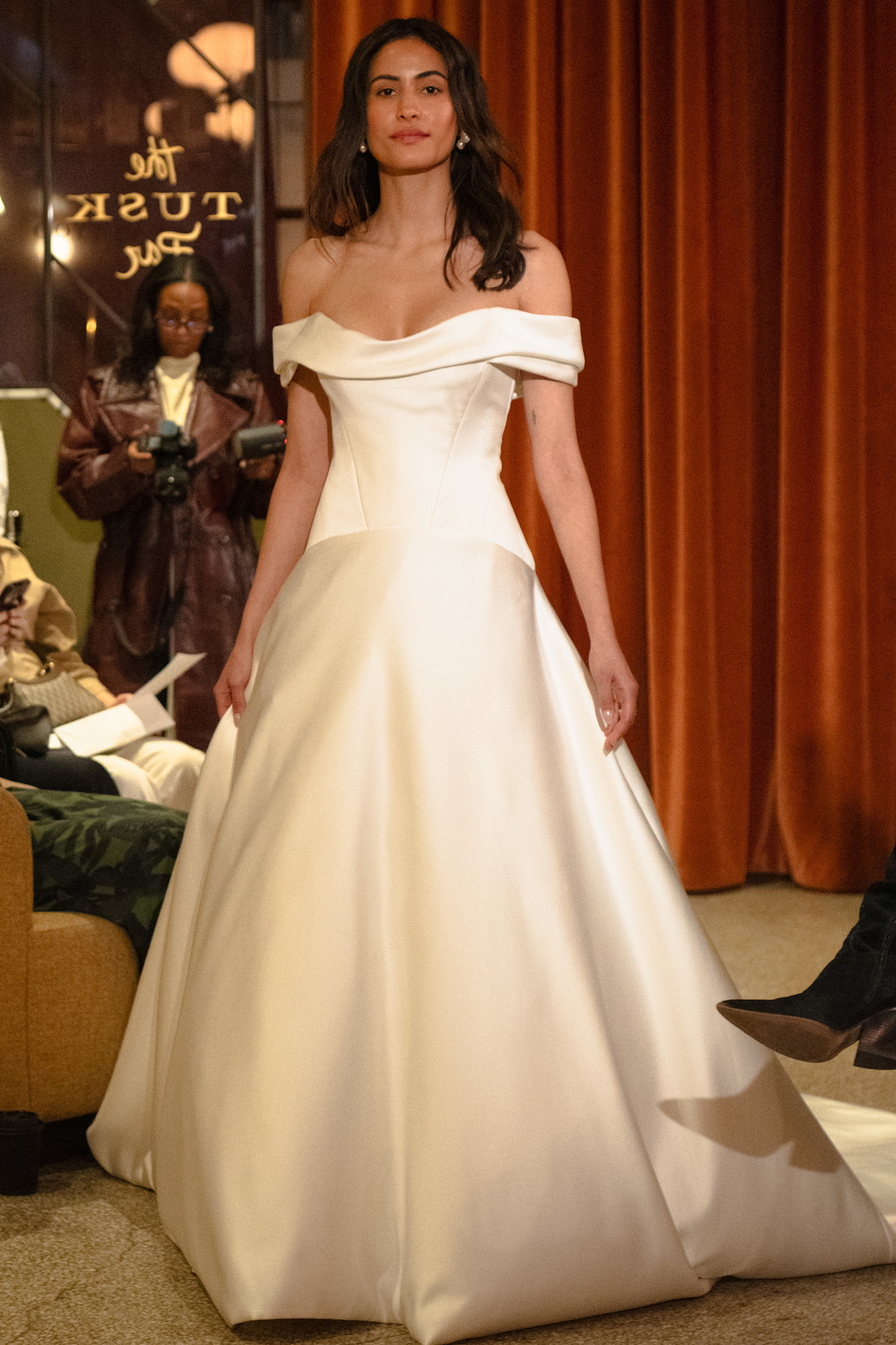 من عروض Jenny Yoo في أسبوع نيويورك العرائسي