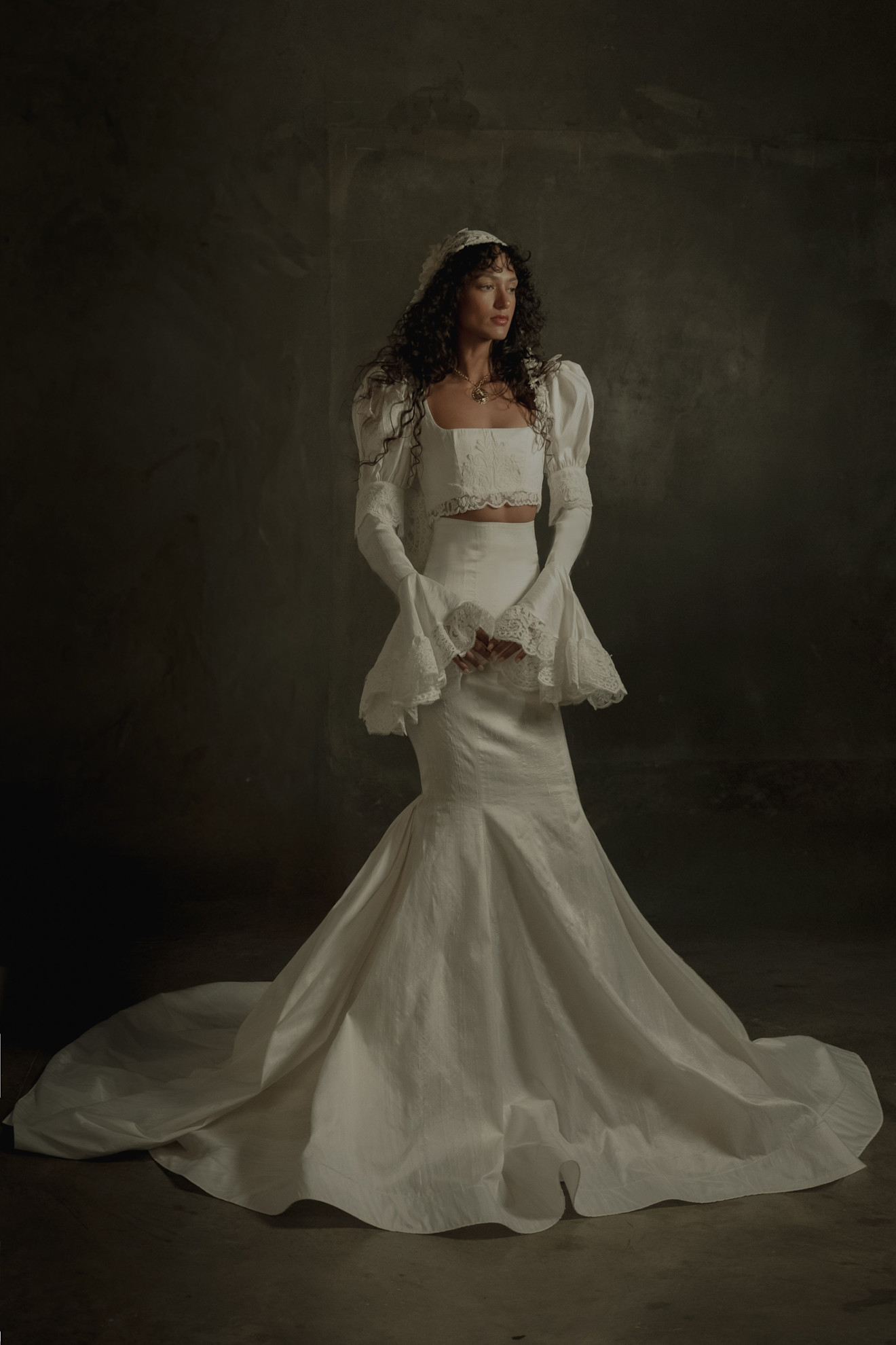 من عروض Odylyne خلال أسبوع نيويورك العرائسي