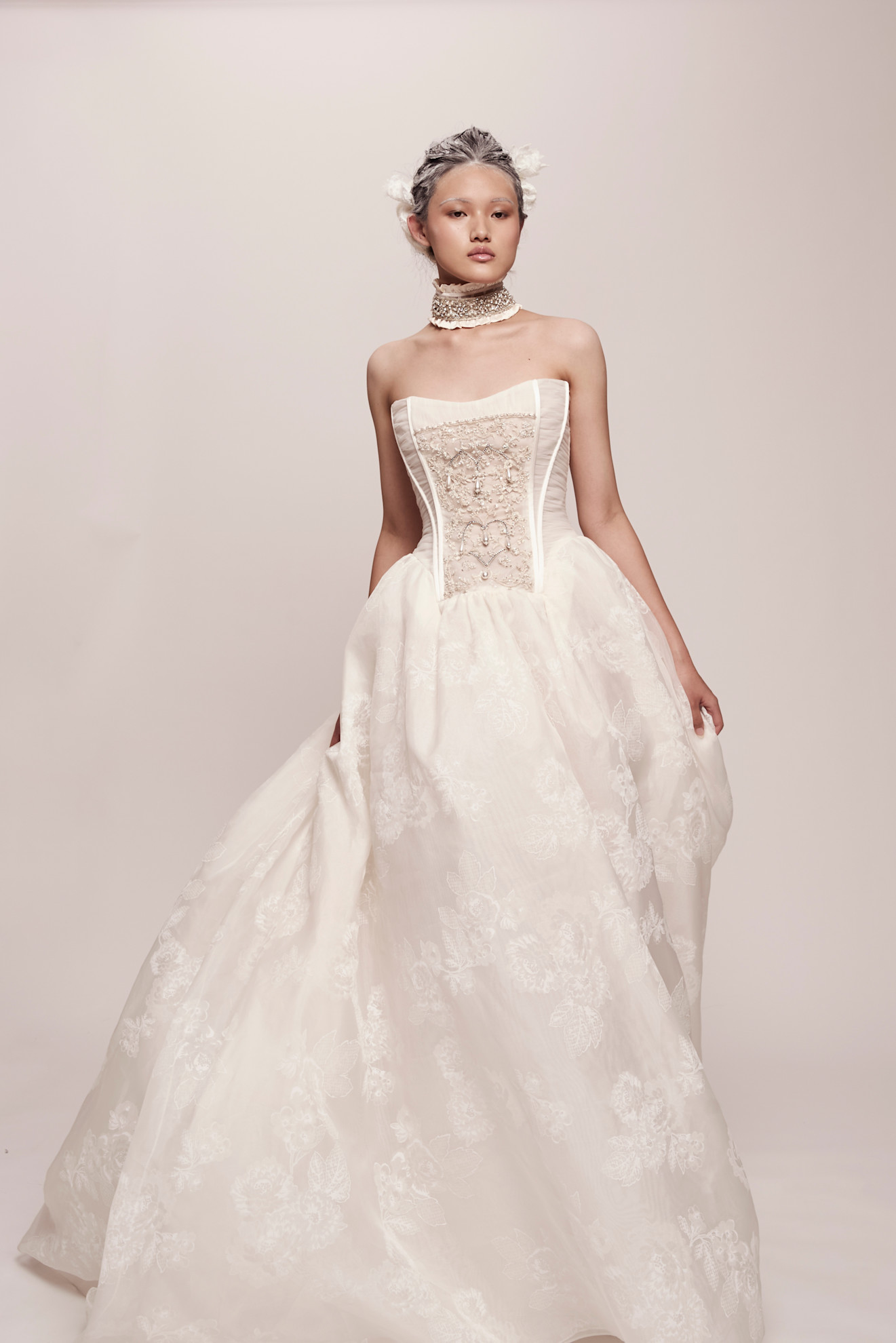 من مجموعة جاكلين وايت لخريف وشتاء 2026