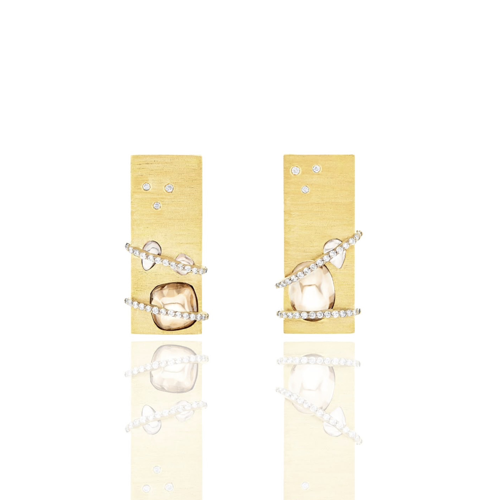 من مجموعة 1414 من مجوهرات نون بالتعاون مع الأميرة عبير الفيصل