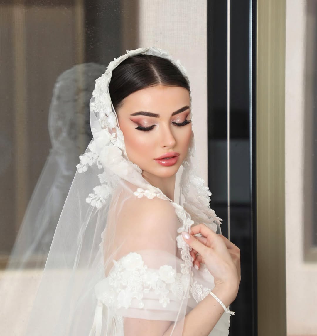 من مكياج العرايس من الميك أب أرتست السعودية هند سعود