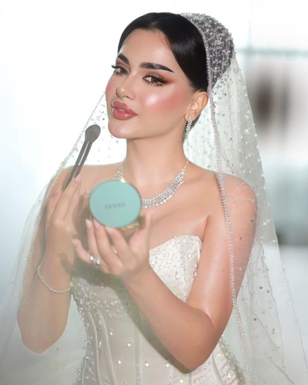 من مكياج العرايس من خبيرة التجميل هند سعود