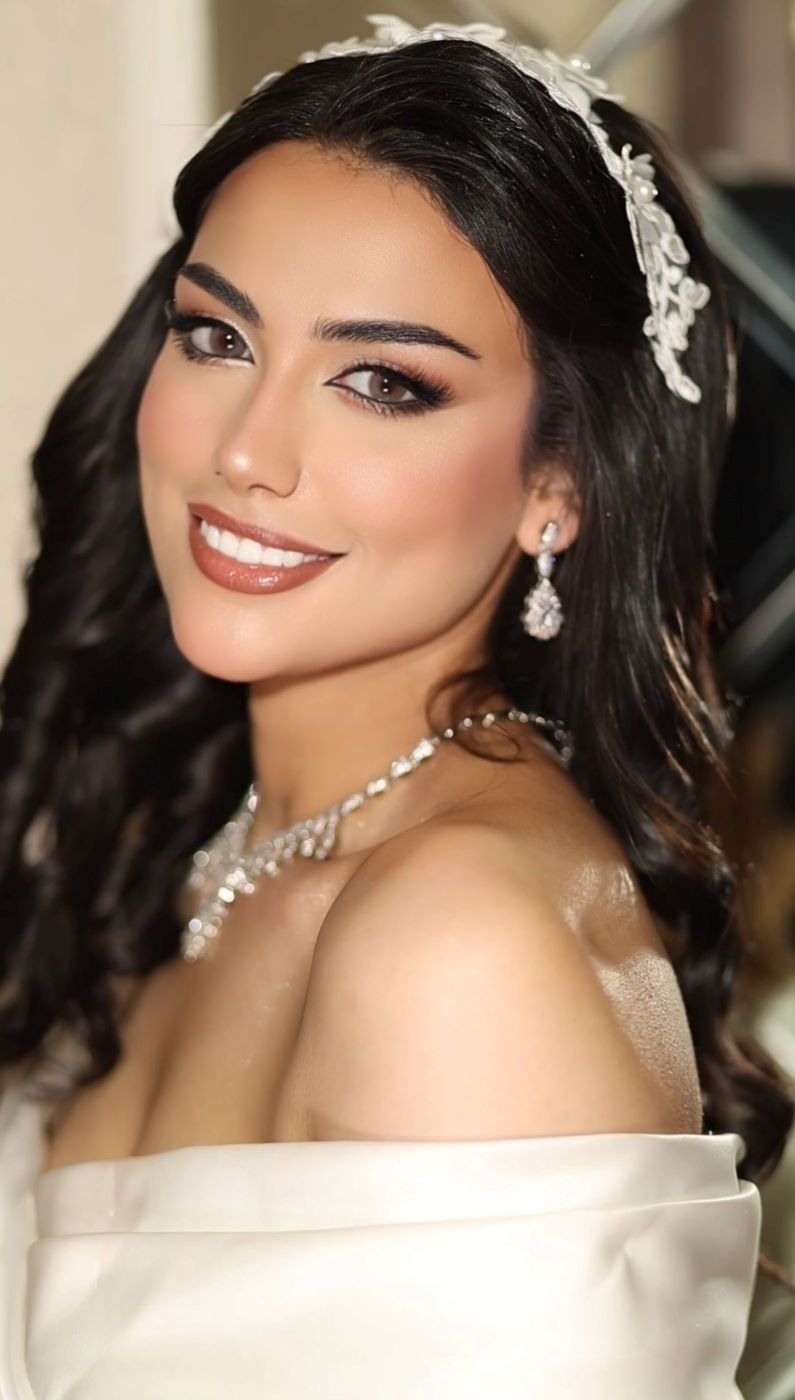 من مكياج العرايس من خبيرة المكياج السعودية نوره العنزي